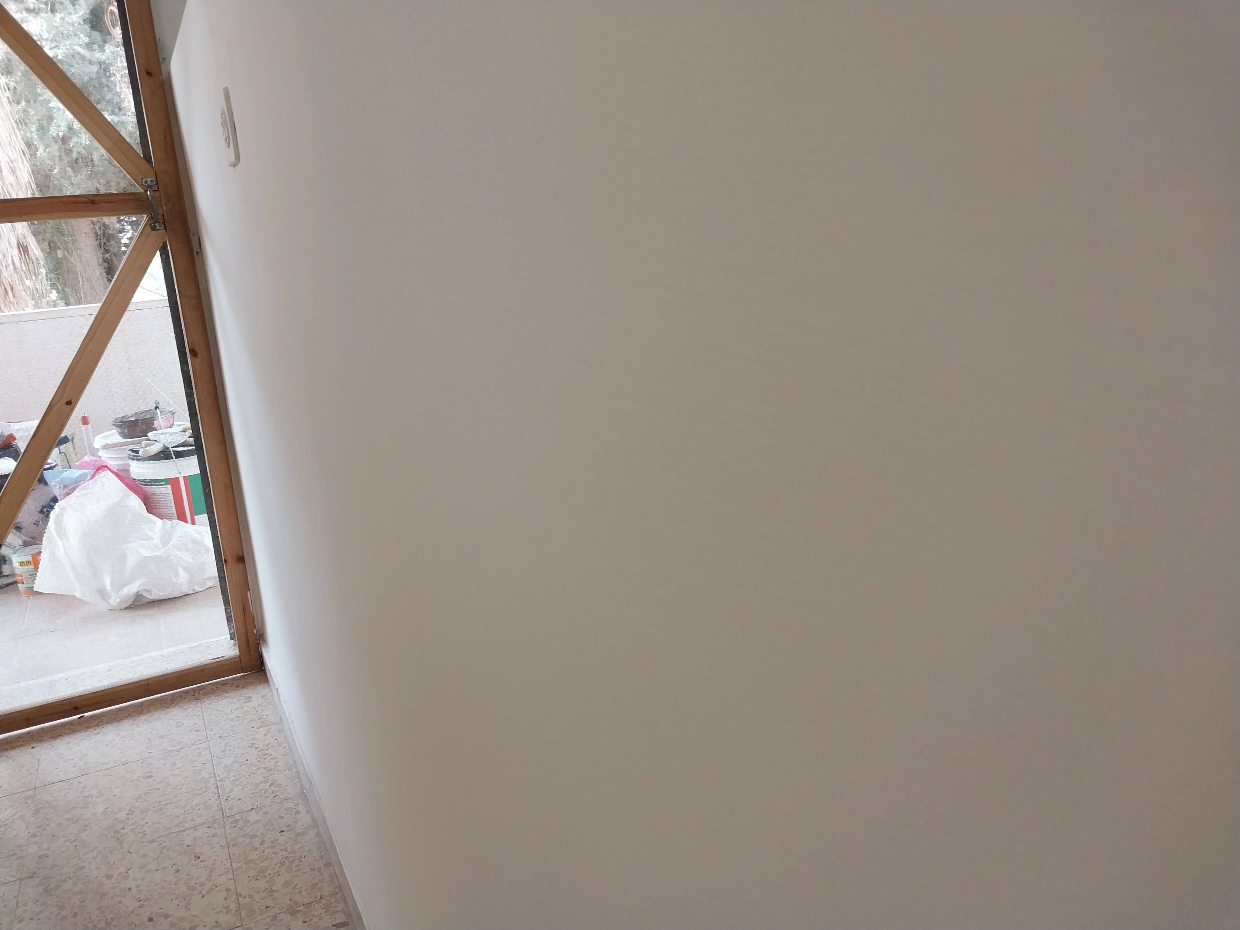 פרויקט צביעת פנים - 24 אפריל 2025